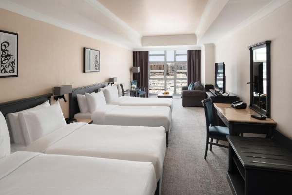 Anwar Al Madinah Mövenpick image 29